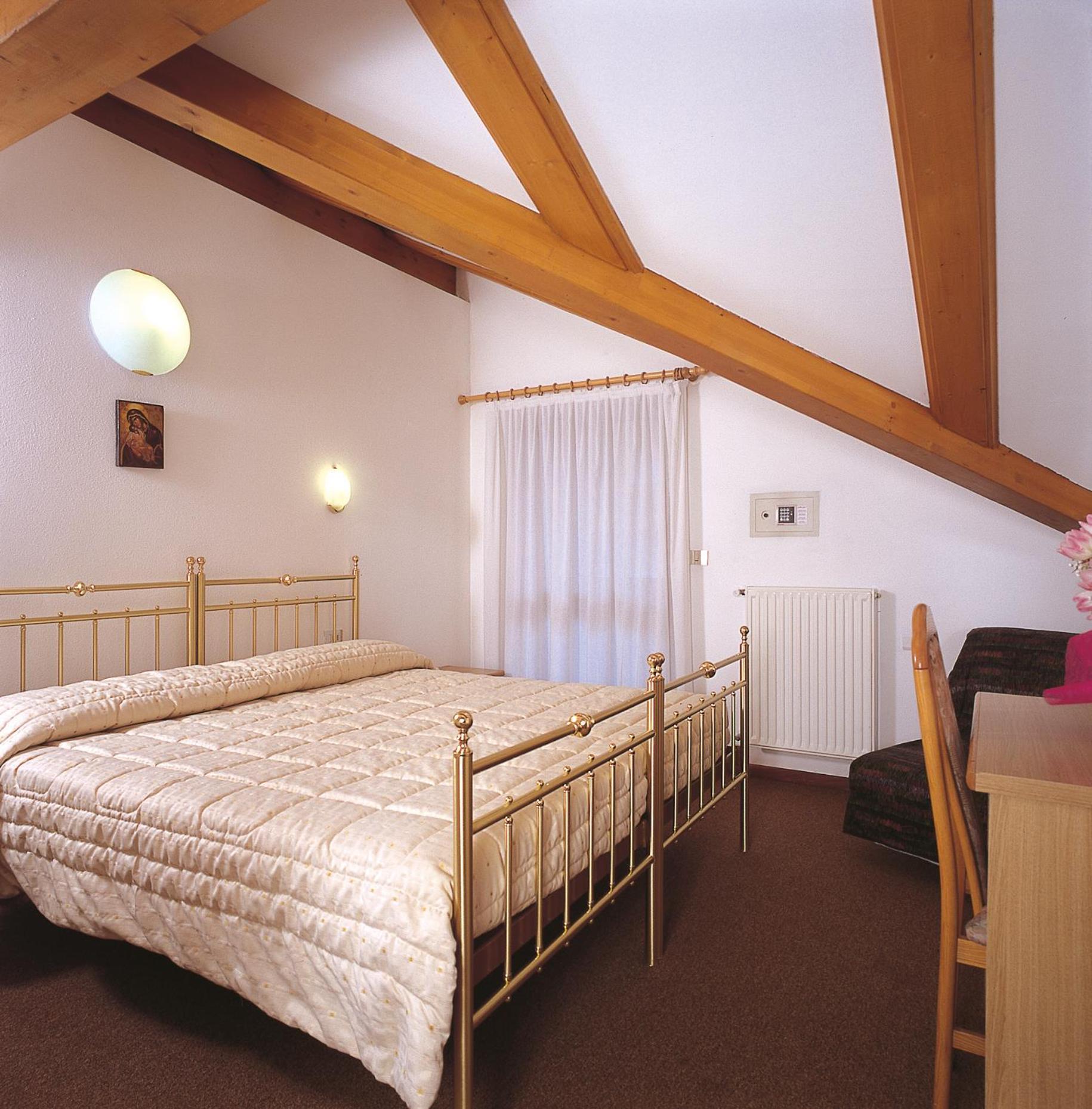 Hotel Sella Ronda Serenella Campitello di Fassa Eksteriør billede
