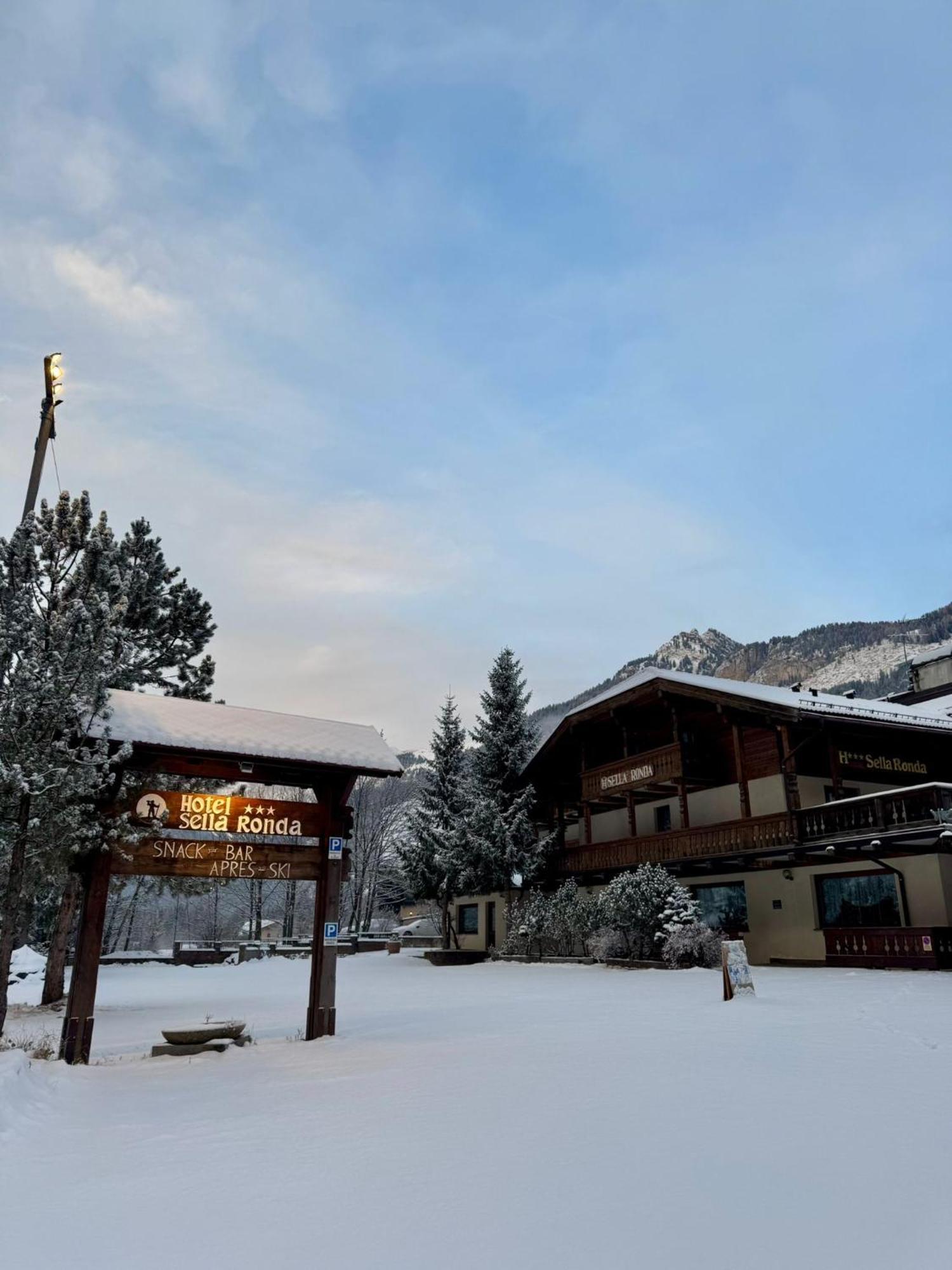 Hotel Sella Ronda Serenella Campitello di Fassa Eksteriør billede